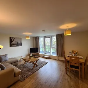https://solihull-centre-apartments.hotelsin-nottingham.com